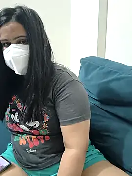 Siya  499 online show from February 15, 6:59 pm