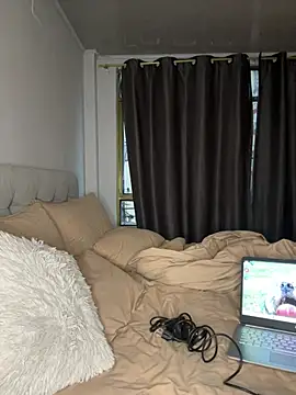 RachelWeisz  online show from February 23, 11:18 am