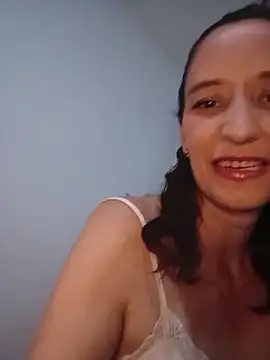 Aurabloom 1 online show from April 3, 12:41 am