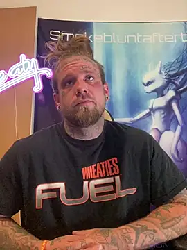Smokebluntafterblunt online show from June 1, 11:01 am