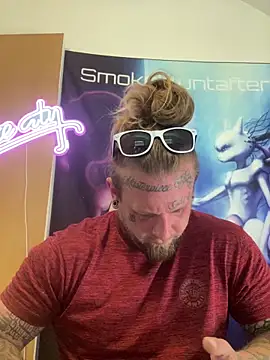 Smokebluntafterblunt online show from June 2, 5:37 pm