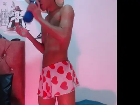 Snapshot of axel_rosse012 chatting on March 2, 4:14 am axel rosse012 online show from March 2, 4:14 am