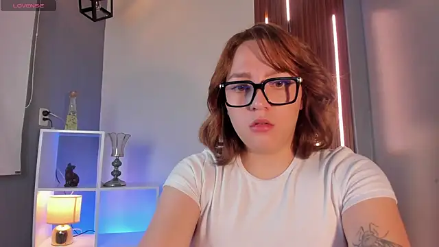 Snapshot of SimonaStar chatting on February 13, 12:56 pm SimonaStar online show from February 13, 12:56 pm