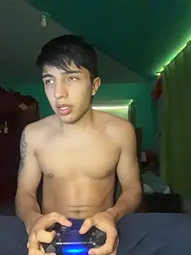 Snapshot of dirtydickkk chatting on February 17, 3:25 am dirtydickkk online show from February 17, 3:25 am