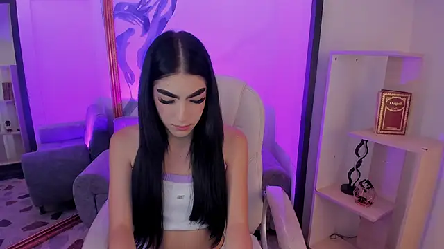 Snapshot of lorraineHunter chatting on May 19, 1:17 pm lorraineHunter online show from May 19, 1:17 pm