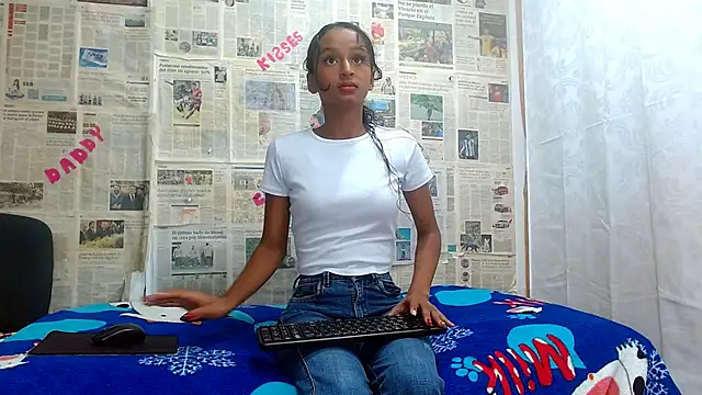 Snapshot of valeryskinnyvagi chatting on February 11, 12:32 pm valeryskinnyvagi online show from February 11, 12:32 pm