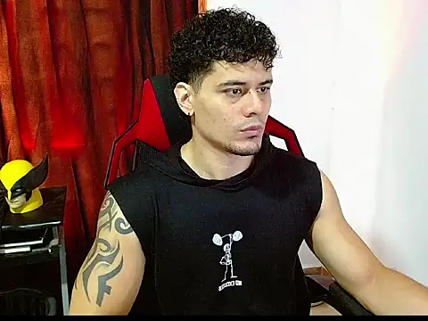 Snapshot of Logan0626 chatting on February 24, 3:32 pm Logan0626 online show from February 24, 3:32 pm