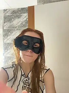 Snapshot of seluna_baby chatting on February 18, 7:32 pm seluna baby online show from February 18, 7:32 pm