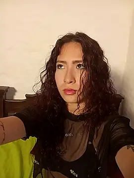 Snapshot of ViolettNyx chatting on February 26, 3:55 pm ViolettNyx online show from February 26, 3:55 pm