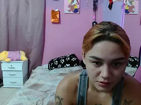 Snapshot of Cute-rouss chatting on February 22, 4:24 am Cute-rouss online show from February 22, 4:24 am