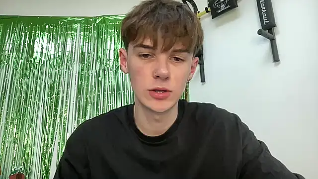 YourMilkyGuy online show from March 12, 3:29 pm