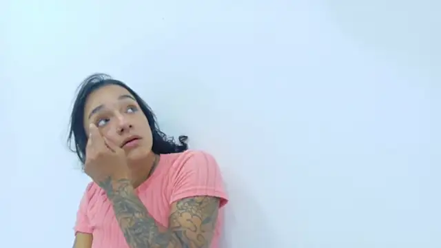 Fit valkiria online show from April 10, 8:02 pm