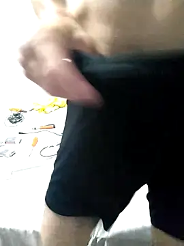 Snapshot of Luan_vaosefoder chatting on March 21, 5:45 am Luan vaosefoder online show from March 21, 5:45 am