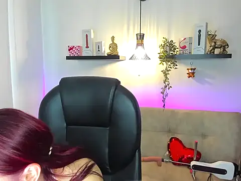 naomy stanley online show from April 8, 9:48 pm