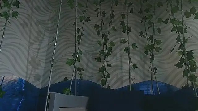 ItsZairen online show from March 15, 3:45 am