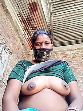 Kirti sacsena online show from March 13, 8:54 am