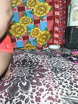 PRIYAGOYAL online show from July 15, 5:40 pm