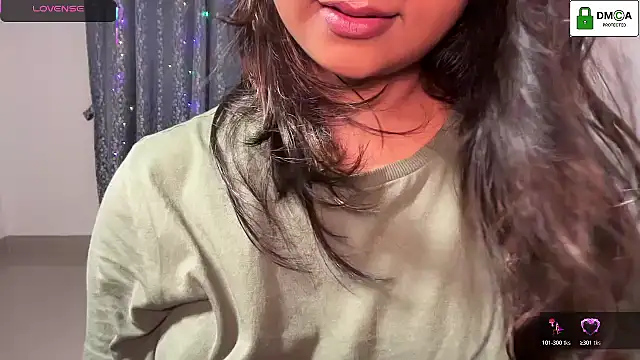 Snapshot of kamyaahh chatting on June 1, 10:55 pm kamyaahh online show from June 1, 10:55 pm