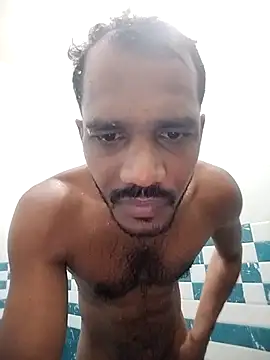 Snapshot of Daddyishere_19 chatting on April 18, 7:07 pm Daddyishere 19 online show from April 18, 7:07 pm
