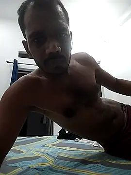 Snapshot of Daddyishere_19 chatting on April 26, 7:00 pm Daddyishere 19 online show from April 26, 7:00 pm