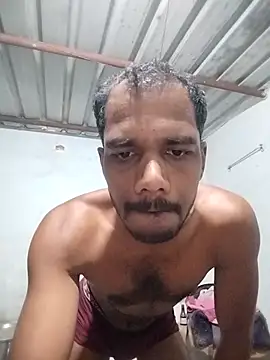 Snapshot of Daddyishere_19 chatting on May 1, 12:59 am Daddyishere 19 online show from May 1, 12:59 am