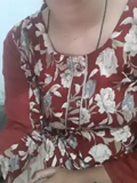 Snapshot of Uma_rani chatting on March 6, 9:39 am Uma rani online show from March 6, 9:39 am