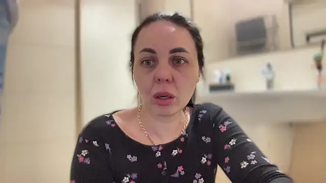 Darsy Rox online show from April 12, 9:58 am