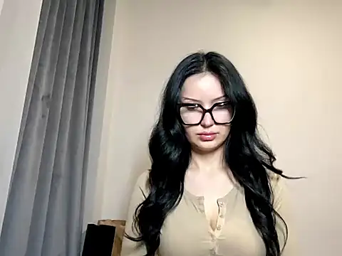 JoanGold online show from March 12, 7:09 pm