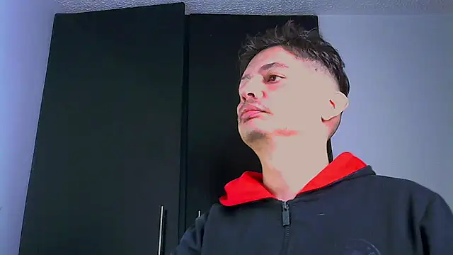 Thommas8a online show from February 14, 2:52 am