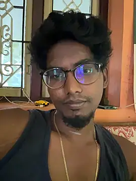 Snapshot of chennai_sexyboy chatting on February 16, 5:03 am chennai sexyboy online show from February 16, 5:03 am