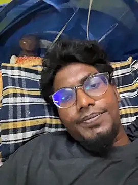 Snapshot of chennai_sexyboy chatting on February 25, 3:32 pm chennai sexyboy online show from February 25, 3:32 pm