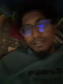 Snapshot of chennai_sexyboy chatting on March 1, 6:15 am chennai sexyboy online show from March 1, 6:15 am