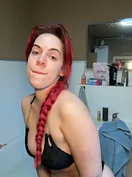 Roxysophie online show from April 1, 5:41 am