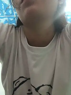 Snapshot of cuty_lusy chatting on May 5, 11:57 pm cuty lusy online show from May 5, 11:57 pm