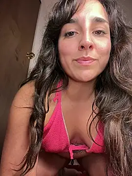 Latinaelisa online show from April 22, 3:09 am