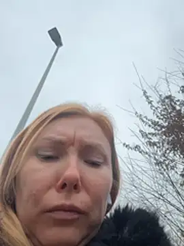 Snapshot of JenyJanys chatting on February 19, 1:18 pm JenyJanys online show from February 19, 1:18 pm