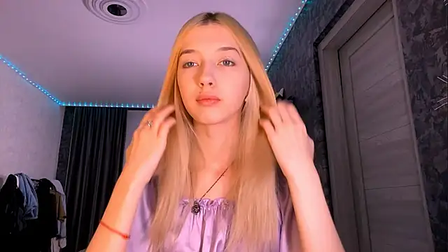 TaliCaan online show from February 15, 12:03 pm