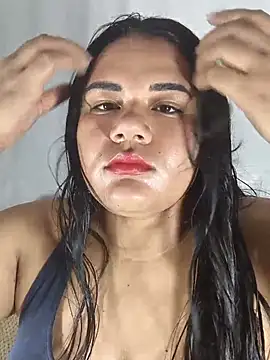 Snapshot of lumi_bellx chatting on July 2, 6:30 am lumi bellx online show from July 2, 6:30 am