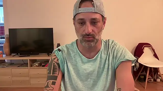 Snapshot of rgani chatting on April 2, 7:00 pm rgani online show from April 2, 7:00 pm