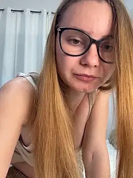 AlessiaandJay online show from March 30, 3:02 pm