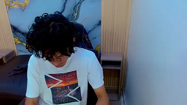 DaviidBuckx  online show from March 12, 2:29 am