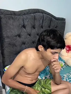 two cam latin online show from March 14, 3:45 am