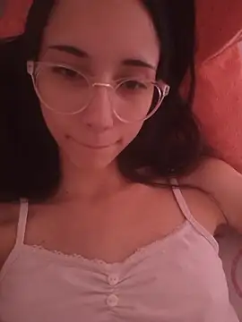 Snapshot of isaaabelaaa chatting on February 9, 4:33 pm isaaabelaaa online show from February 9, 4:33 pm