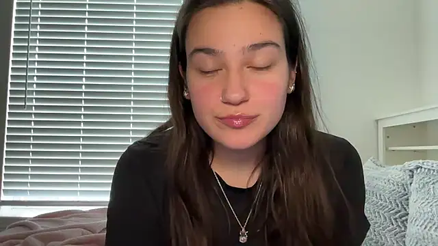 Snapshot of anitayurmoniii chatting on July 18, 11:08 pm anitayurmoniii online show from July 18, 11:08 pm