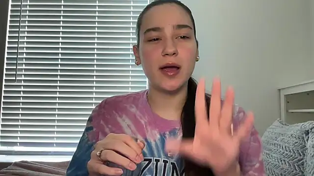 Snapshot of anitayurmoniii chatting on July 21, 8:33 pm anitayurmoniii online show from July 21, 8:33 pm