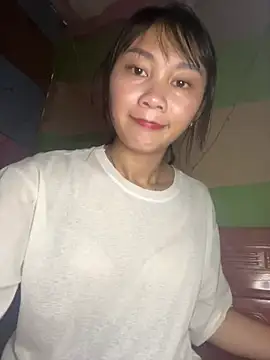 Snapshot of Lucky-baby077 chatting on February 27, 4:23 am Lucky-baby077 online show from February 27, 4:23 am