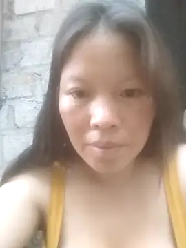 Snapshot of Yang-my- chatting on May 25, 10:49 pm Yang-my- online show from May 25, 10:49 pm