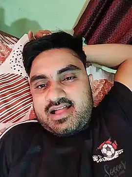 loyalboy 0052 online show from June 4, 6:52 am