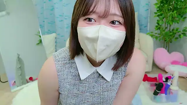 Snapshot of Saki_chanF chatting on May 29, 5:27 am Saki chanF online show from May 29, 5:27 am