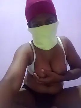 Malee S online show from February 21, 4:41 pm